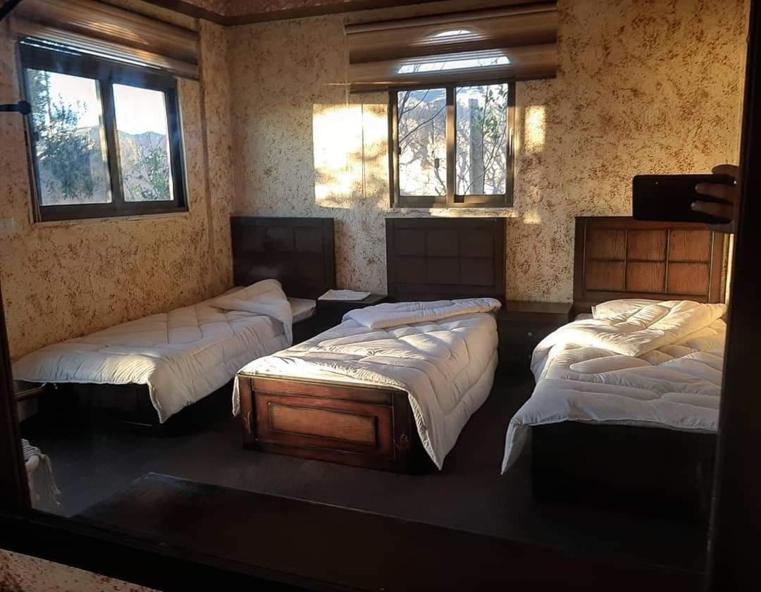 Guest House Attallah Wadi Musa Extérieur photo