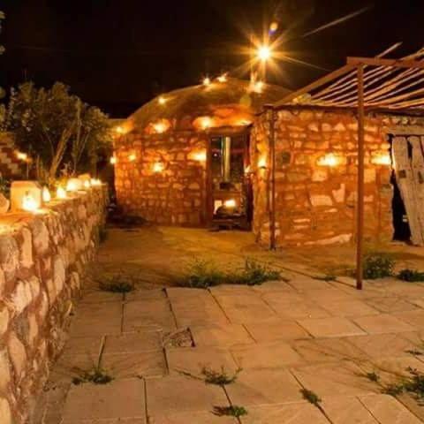 Guest House Attallah Wadi Musa Extérieur photo